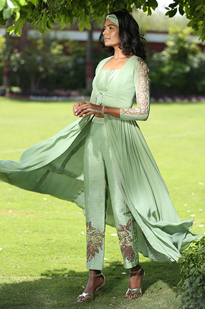 Green Front Open Gown With Pants And Bustier